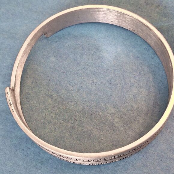 Inspirational Pewter Bangle Bracelet Engraved Unisex I said a prayer for you VTG - Picture 11 of 13